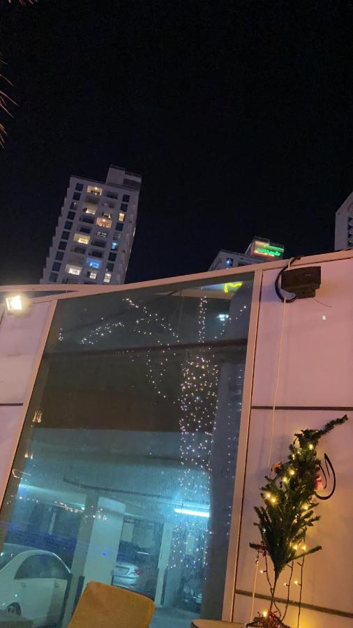 Luxury 1Br In Dubai Marina, Ask For July Full Month Offer Apartman Kültér fotó