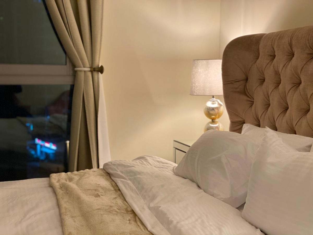 Luxury 1Br In Dubai Marina, Ask For July Full Month Offer Apartman Kültér fotó