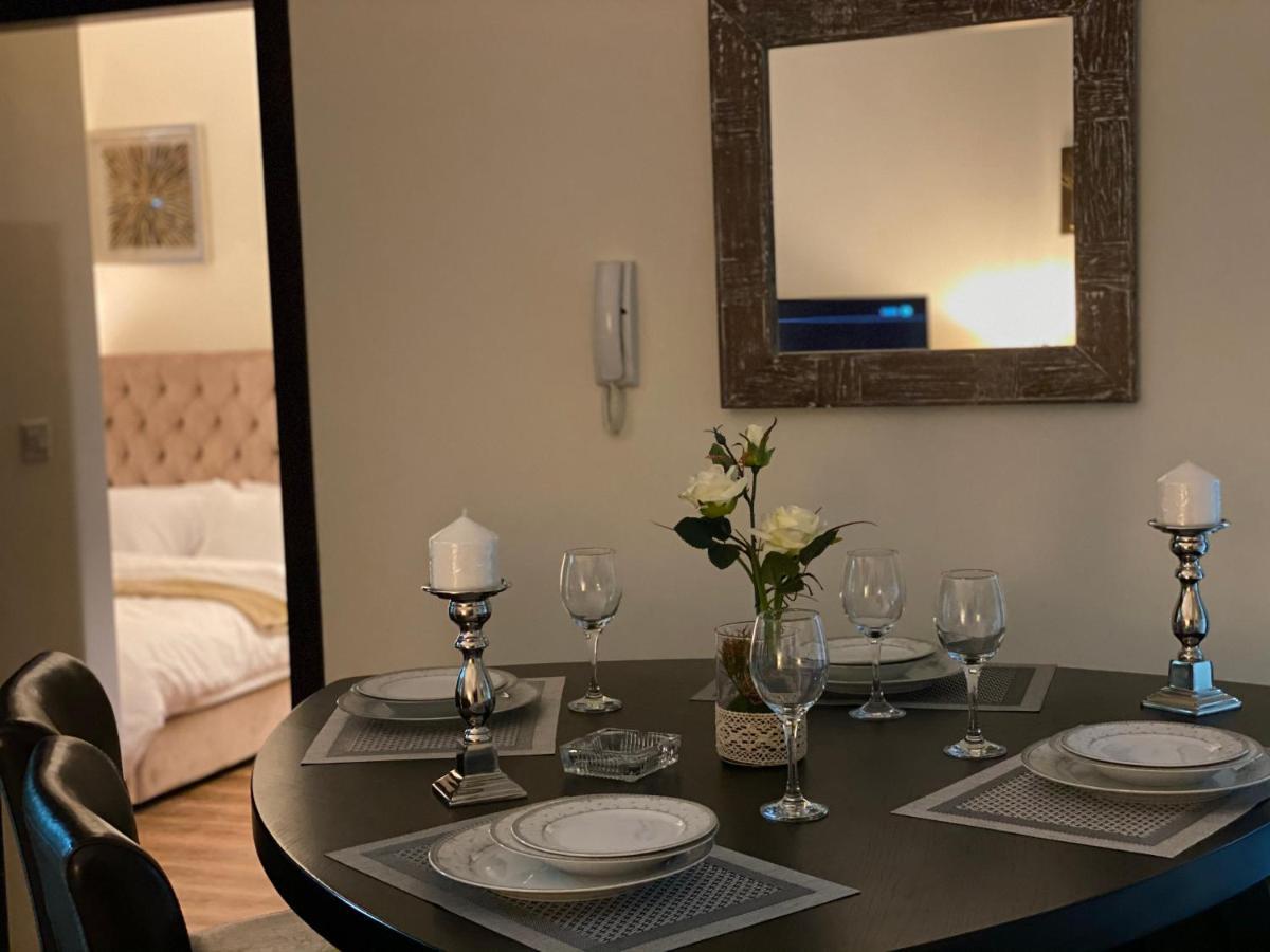 Luxury 1Br In Dubai Marina, Ask For July Full Month Offer Apartman Kültér fotó